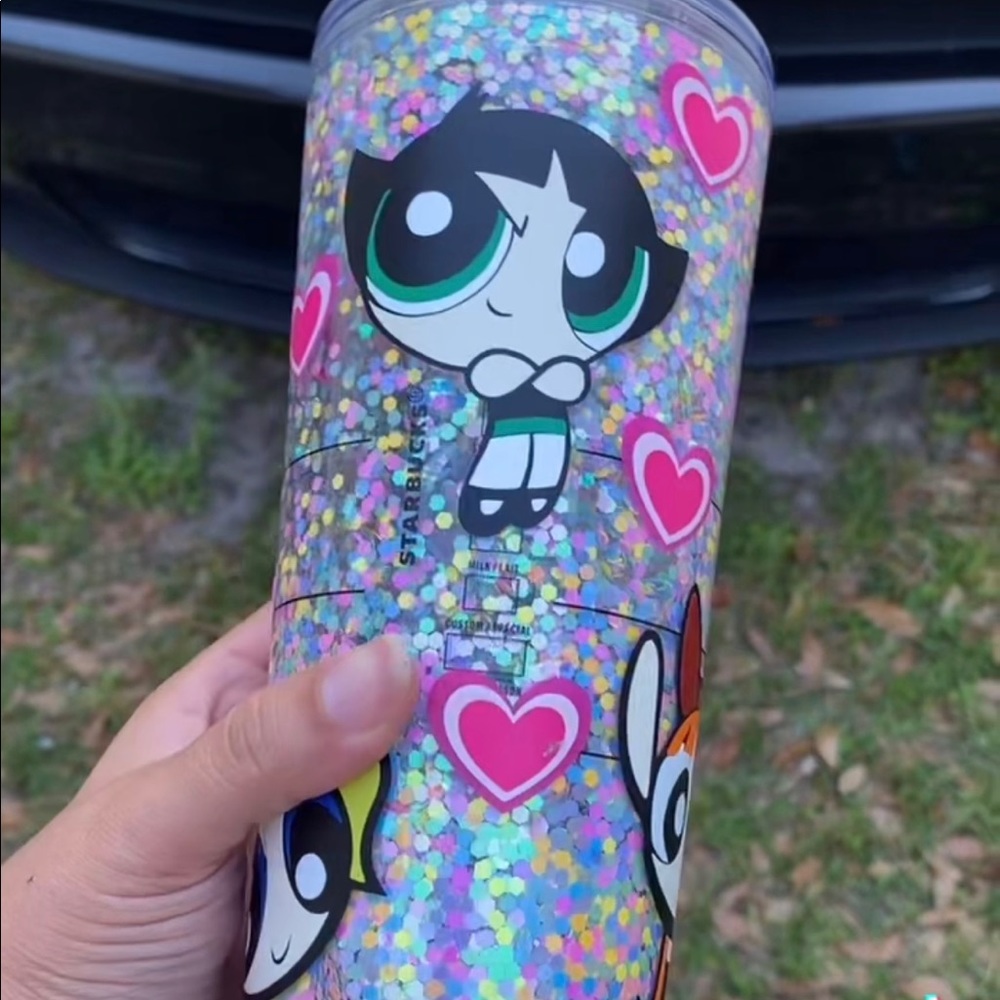 24oz Starbucks Powerpuff Girls snow globe